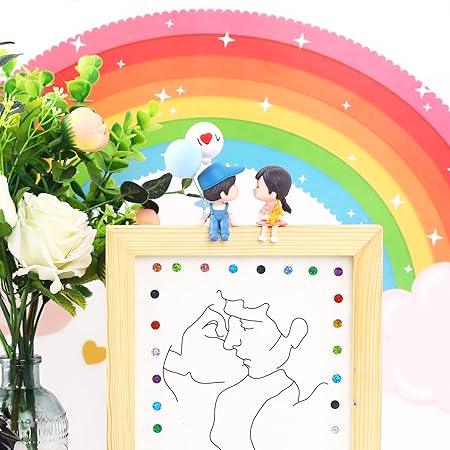 LoveBubble Romantic Couple Dashboard Figurine with Balloon