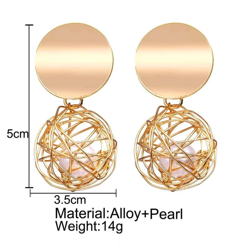 HaloTwist Zircon Cuff Earrings – No-Piercing Wraps with Sculpted Sparkle